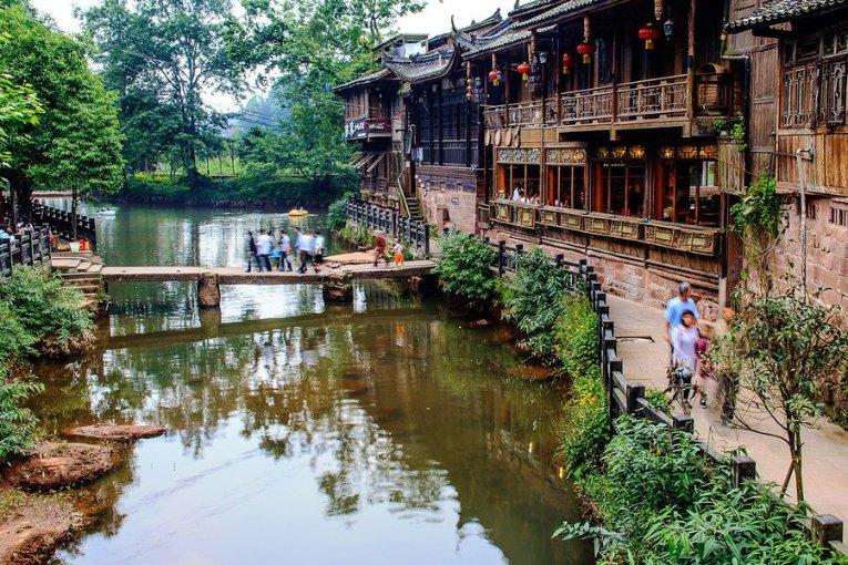 2024年春运三亚动车站预计发送旅客100万人次