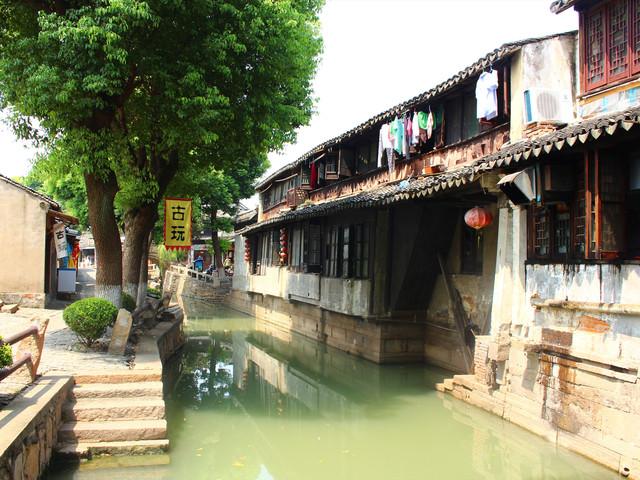 逃离未知丛林2